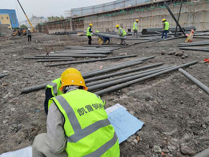 河西螺栓球网架结构